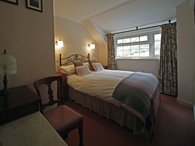 Standard double room, lovey views over Sygun mountain