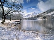 Llyn Gwynant in winter, 5 minutes drive from Sygun Fawr